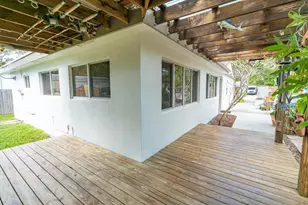 820 SW 18th Ct, Fort Lauderdale, FL 33315 - Photo 33