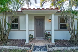820 SW 18th Ct, Fort Lauderdale, FL 33315 - Photo 27