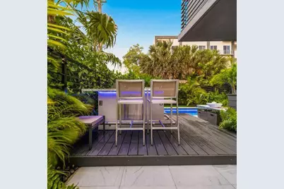 1058 N Victoria Park Road N, Fort Lauderdale, FL 33304 - Photo 11