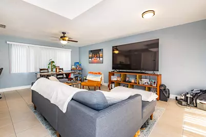 740 SE 1st Way #101, Deerfield Beach, FL 33441 - Photo 9