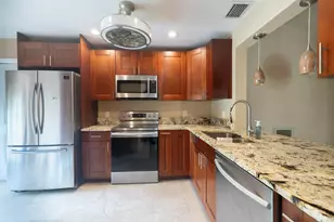 6149 Olivewood Cir, Greenacres, FL 33463 - Photo 9