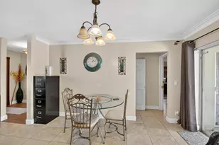 1660 40th St, West Palm Beach, FL 33407 - Photo 15