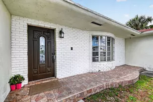 1660 40th St, West Palm Beach, FL 33407 - Photo 5