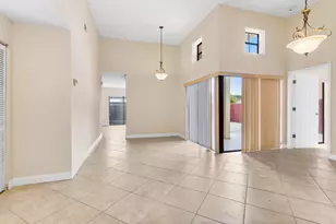 8871 SW 6th St, Miami, FL 33174 - Photo 3