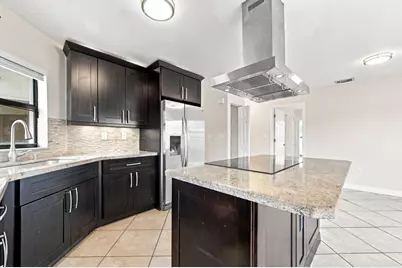 8871 SW 6th Street, Miami, FL 33174 - Photo 15