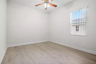 1092 SW Majorca Ave, Port Saint Lucie, FL 34953 - Photo 29