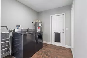 11448 N 68th St Street N, The Acreage, FL 33412 - Photo 15