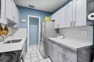1110 14th Ct S, Lake Worth Beach, FL 33460 - Photo 13