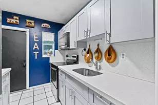 1110 14th Ct S, Lake Worth Beach, FL 33460 - Photo 11
