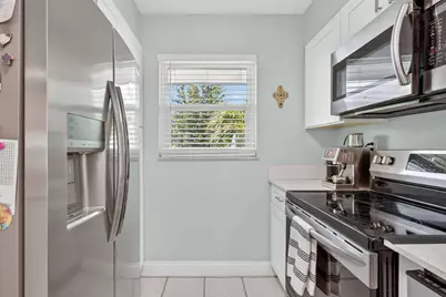 1176 Bayshore Drive #205, Fort Pierce, FL 34949 - Photo 3