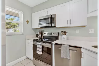 1176 Bayshore Drive #205, Fort Pierce, FL 34949 - Photo 5