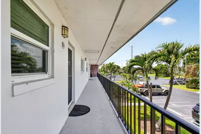 1176 Bayshore Drive #205, Fort Pierce, FL 34949 - Photo 37