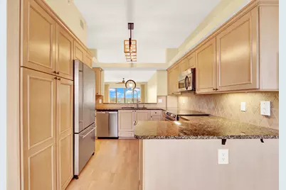 370 Golfview Road #901, North Palm Beach, FL 33408 - Photo 17