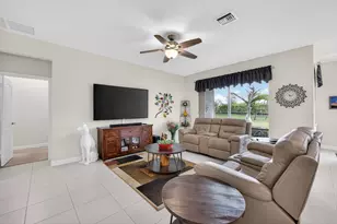 7697 NW Greenbank Cir, Port Saint Lucie, FL 34987 - Photo 5