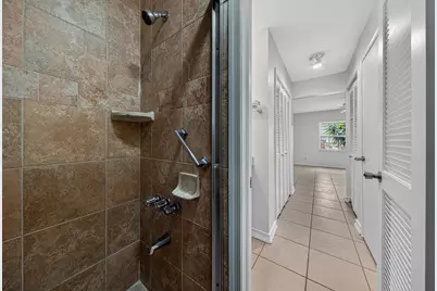 6521 Bay Club Drive #Unit 2, Fort Lauderdale, FL 33308 - Photo 9