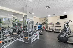 3000 Holiday Dr, Fort Lauderdale, FL 33316 - Photo 19