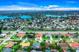 1637 Farmington Cir, Wellington, FL 33414 - Photo 13