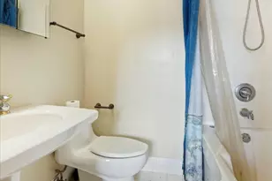 2555 NE 15th St, Pompano Beach, FL 33062 - Photo 39