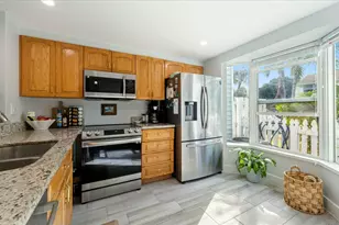 2555 NE 15th St, Pompano Beach, FL 33062 - Photo 7