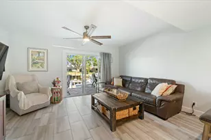 2555 NE 15th St, Pompano Beach, FL 33062 - Photo 21
