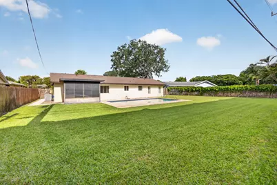 9820 Jonquil Circle N, Palm Beach Gardens, FL 33410 - Photo 47