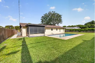 9820 Jonquil Circle N, Palm Beach Gardens, FL 33410 - Photo 45