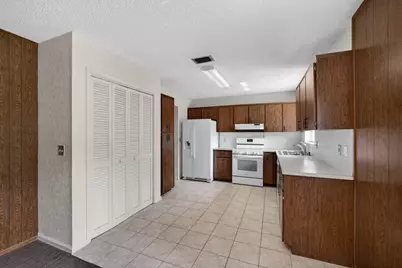 9820 Jonquil Circle N, Palm Beach Gardens, FL 33410 - Photo 9