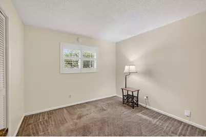 9820 Jonquil Circle N, Palm Beach Gardens, FL 33410 - Photo 19