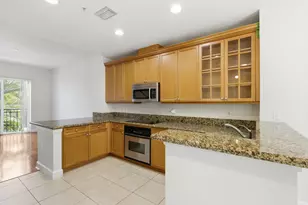 1813 Coral Heights Ln, Oakland Park, FL 33308 - Photo 11