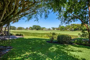 185 Thornton Dr, Palm Beach Gardens, FL 33418 - Photo 53