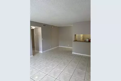1004 Twin Lakes Drive #1004, Coral Springs, FL 33071 - Photo 3