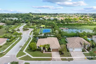 9387 Silent Oak Cir, West Palm Beach, FL 33411 - Photo 3