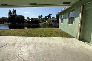 1168 Hatteras Cir, Greenacres, FL 33413 - Photo 7