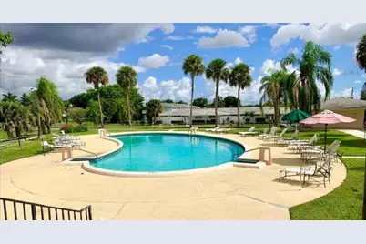 61 East Court, Royal Palm Beach, FL 33411 - Photo 17