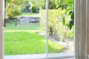 61 East Ct, Royal Palm Beach, FL 33411 - Photo 17