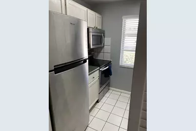 61 East Court, Royal Palm Beach, FL 33411 - Photo 9