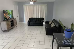 61 East Ct, Royal Palm Beach, FL 33411 - Photo 3