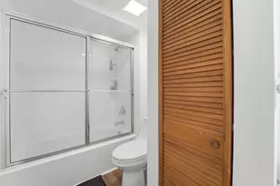 317 3rd Ct, Palm Beach Gardens, FL 33410 - Photo 17