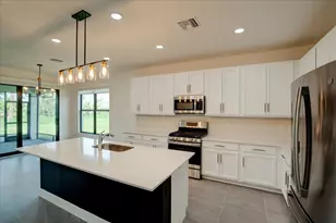 12474 SW La Costa St, Port Saint Lucie, FL 34987 - Photo 9