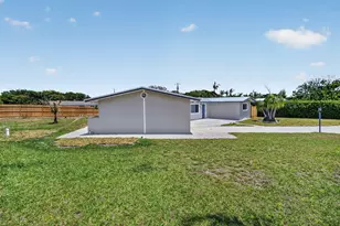 9361 SE Duncan St, Hobe Sound, FL 33455 - Photo 37