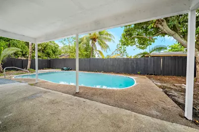 7708 SW 9th Street, North Lauderdale, FL 33068 - Photo 13