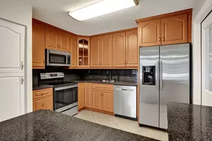 3747 E Valley Green Dr, Davie, FL 33328 - Photo 7