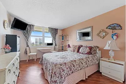201 N Ocean Boulevard #1102, Pompano Beach, FL 33062 - Photo 19