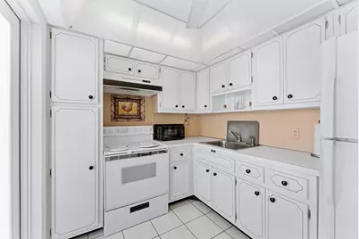 201 N Ocean Boulevard #1102, Pompano Beach, FL 33062 - Photo 5