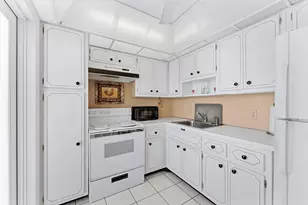 201 N Ocean Blvd, Pompano Beach, FL 33062 - Photo 5