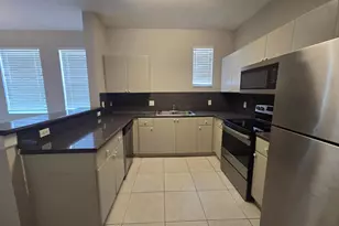 2108 Shoma Dr, West Palm Beach, FL 33414 - Photo 9
