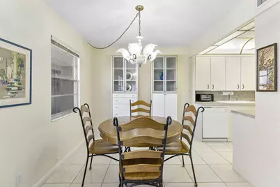 3027 Guildford B, Boca Raton, FL 33434 - Photo 5