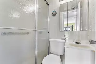3027 Guildford B, Boca Raton, FL 33434 - Photo 21