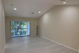 5150 E Club Cir, Boca Raton, FL 33487 - Photo 5