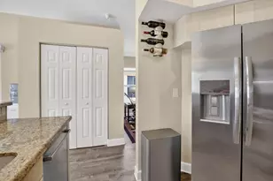 20869 NW 17th St, Pembroke Pines, FL 33029 - Photo 15